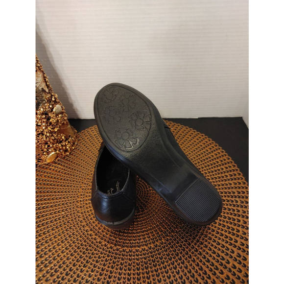 Easy Street size 7.5 - Picture 5 of 5